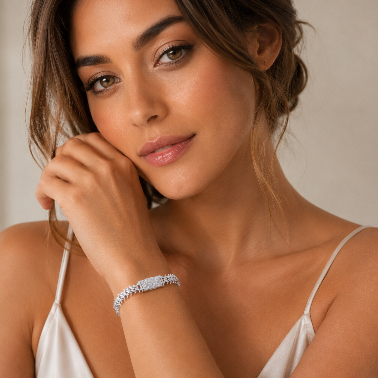 The Lumina Bold Minimalist Bracelet – Substantial Platinum-Plated S925 Silver with Moissanite Accent