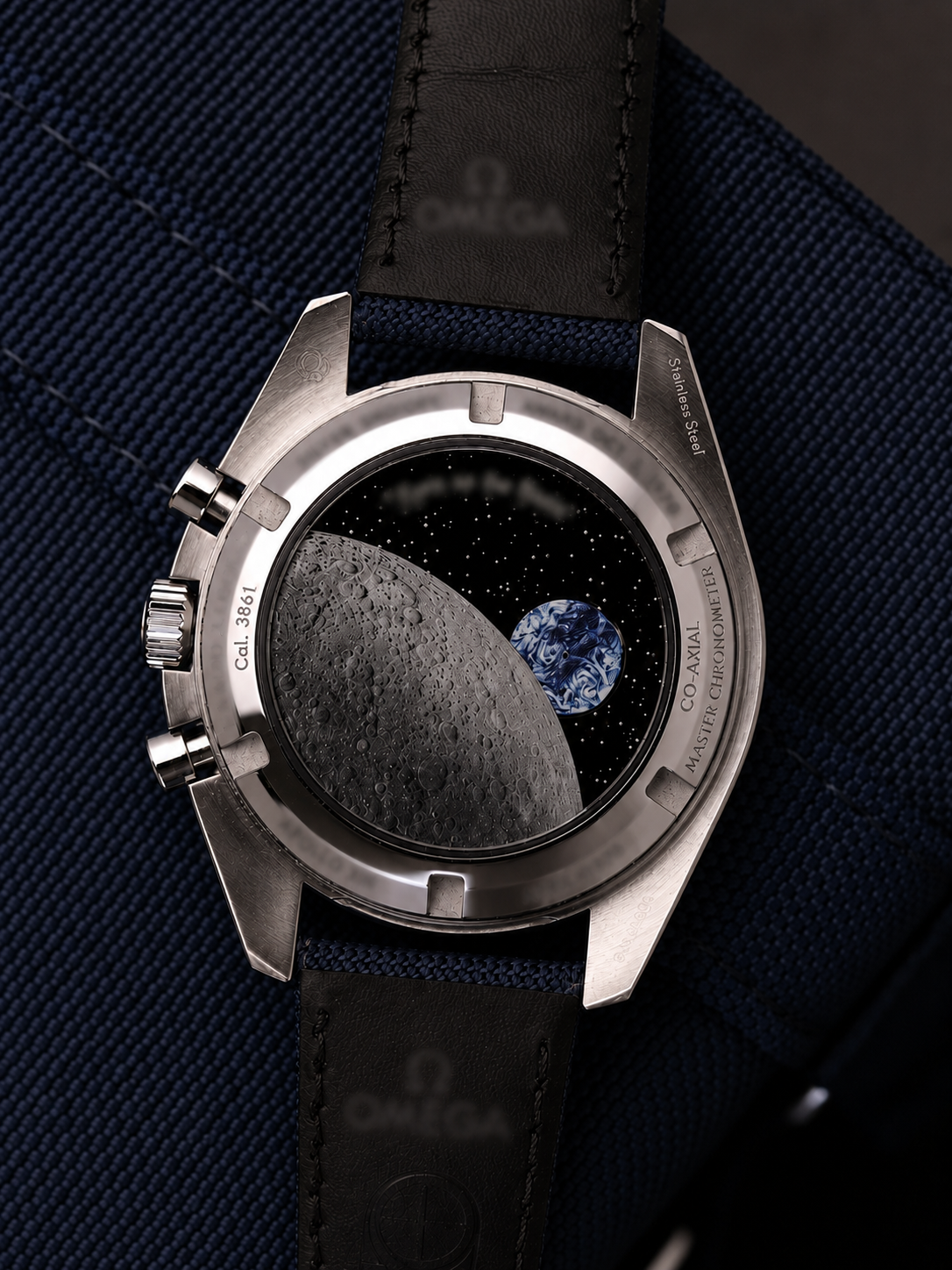 Heritage Moon Style Chronograph - Features a highly accurate recreation of the original design.