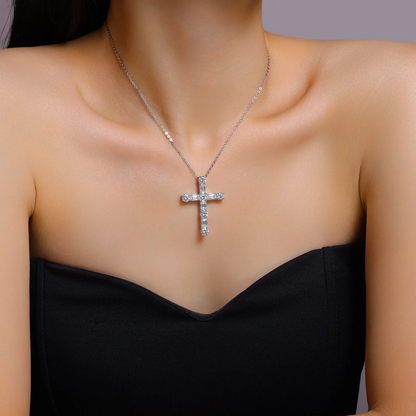 The Light Of Faith Pendant – Trendy Moissanite Necklace in Platinum-Plated S925 Silver