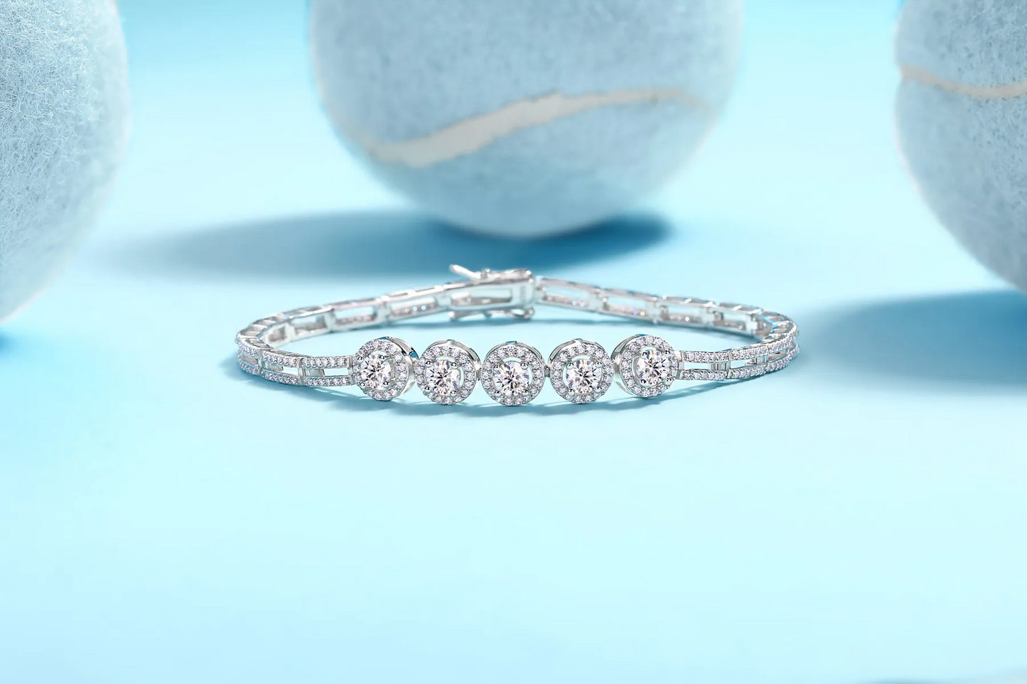 The Lumina Dainty Bracelet - 0.3 carat, set with Moissanite stones, electroplated with S925 silver and platinum.