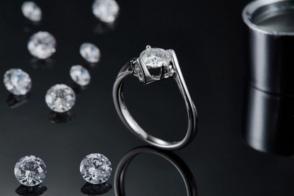 The Angel's Heart Eternal Ring – Luxury 1-Carat Moissanite Solitaire in Platinum-Plated S925 Silver