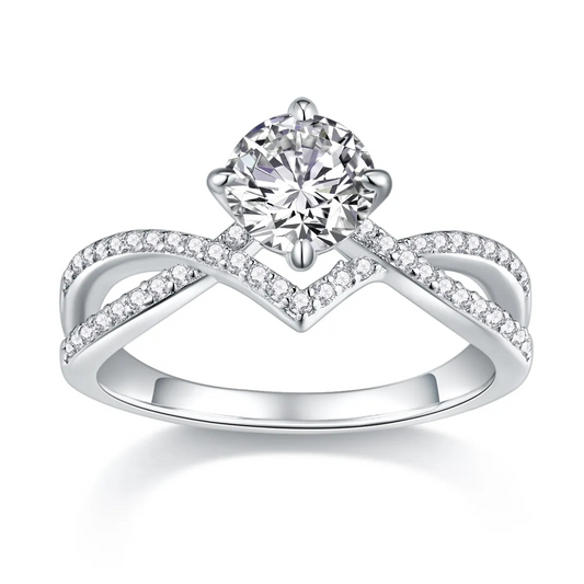 The Lumina Eternity Rings – Set with top-quality 2-carat S925 sterling silver and platinum Moissan diamonds.