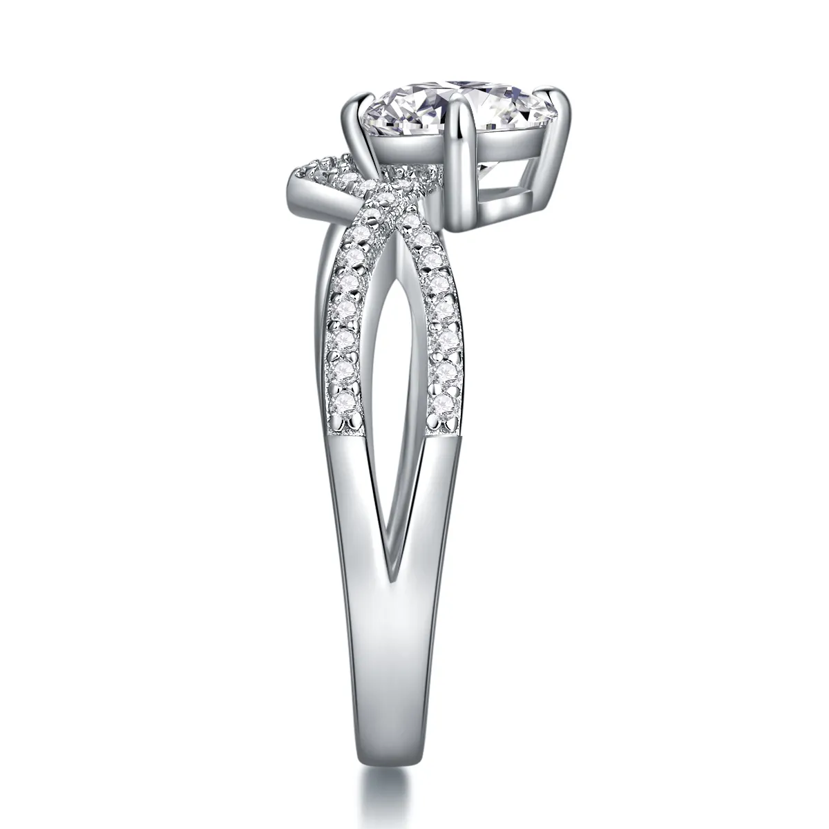The Lumina Eternity Rings – Set with top-quality 2-carat S925 sterling silver and platinum Moissan diamonds.