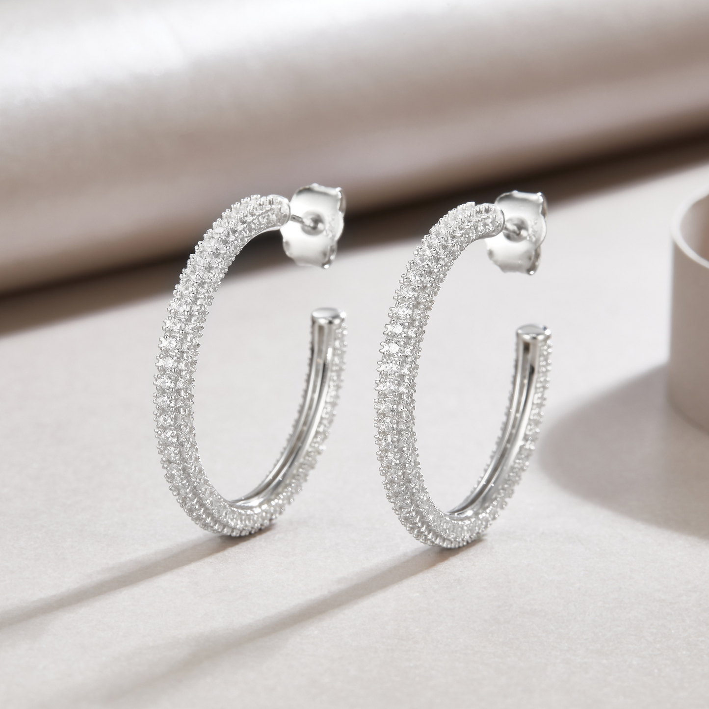 The Lumina Echo Studs – Petite Moissanite Earrings in Platinum-Plated S925 Silver