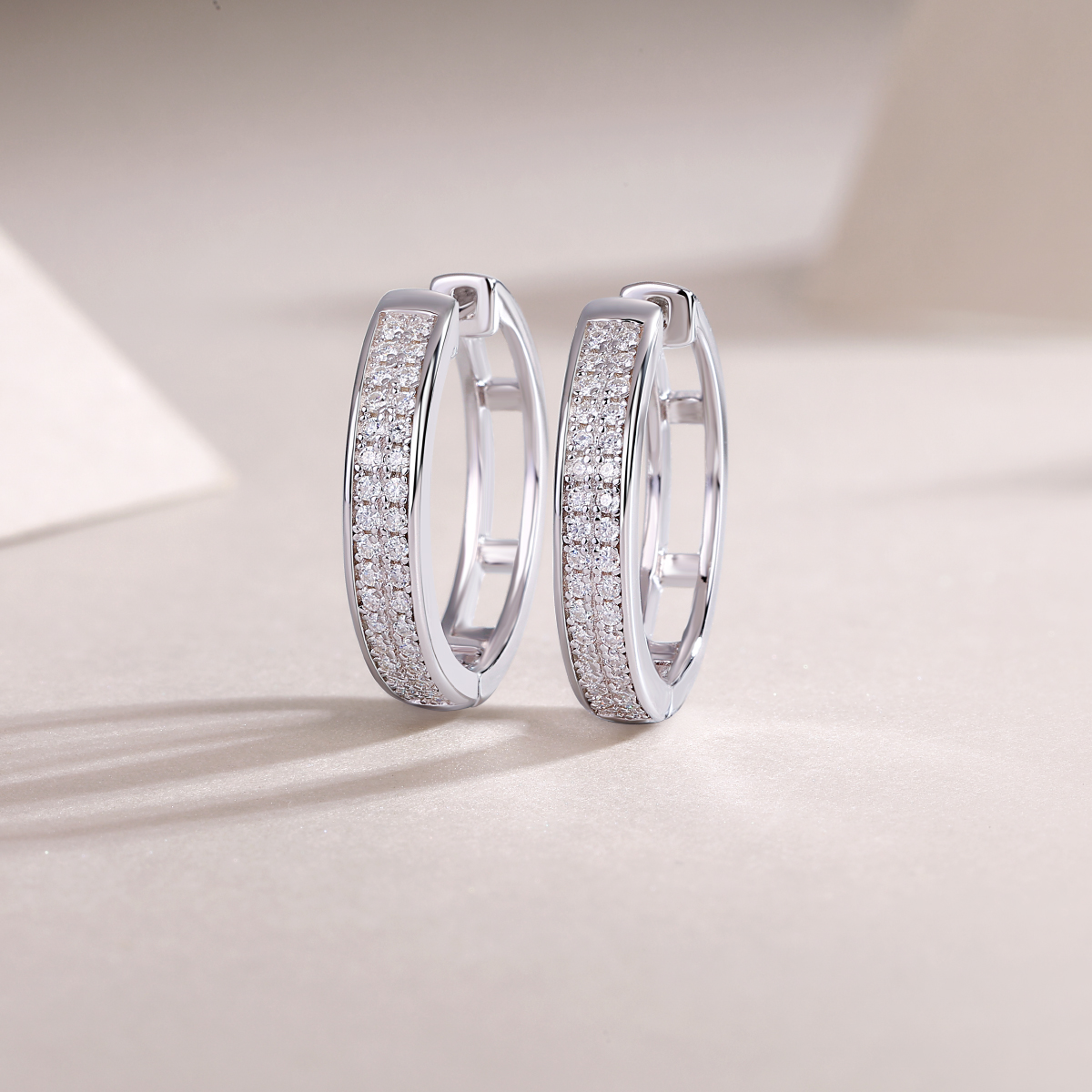 The Lumina Fly Earrings - Moissanite S925 sterling silver plated with platinum