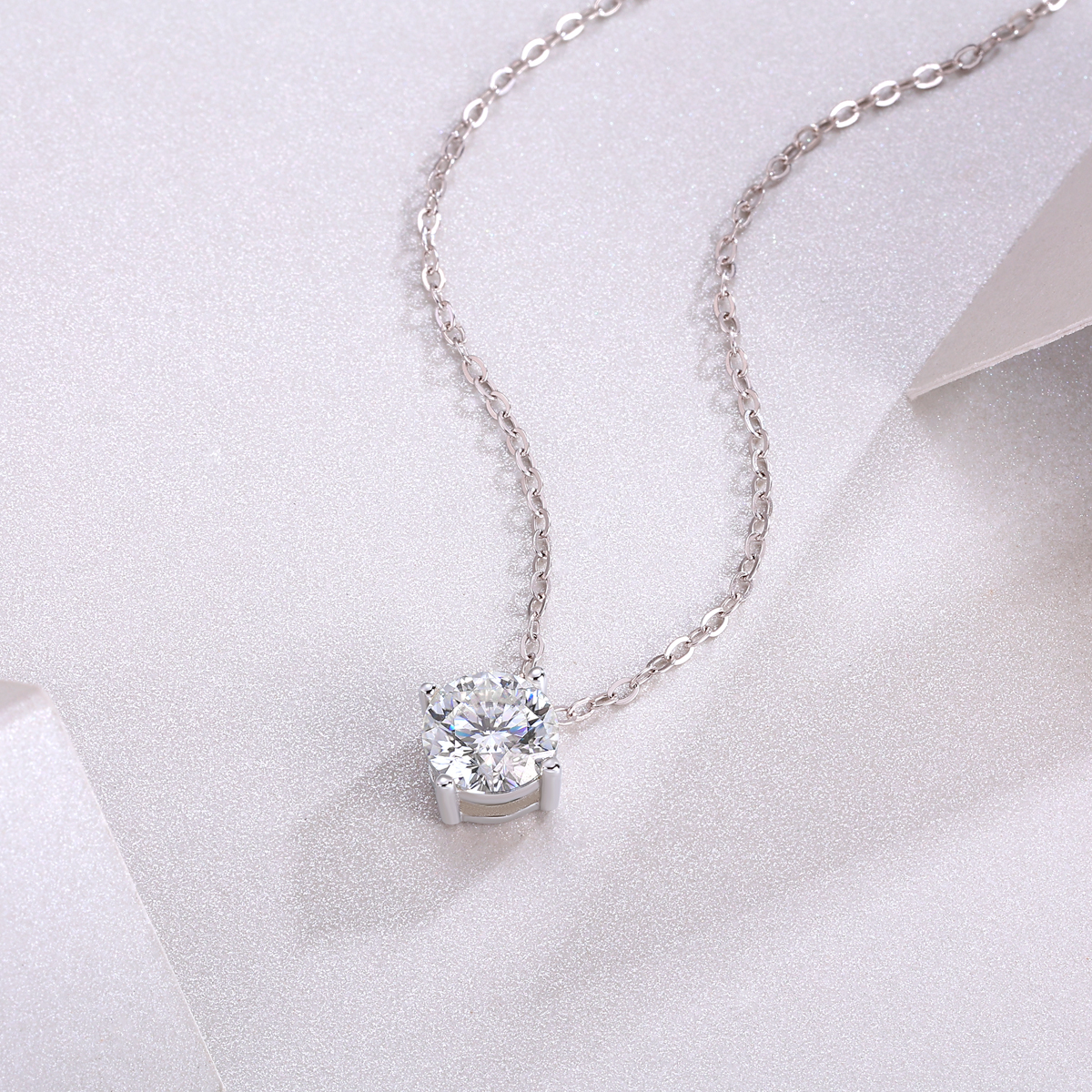 The True Heart Necklace – Luxury 1-Carat Moissanite Pendant in Platinum-Plated S925 Silver