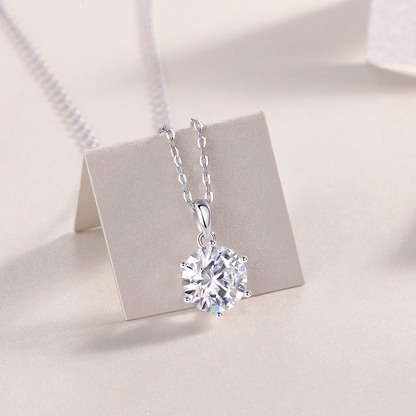 The Breeze Dance Necklace – Luxury Solitaire Moissanite Pendant in Platinum-Plated S925 Silver