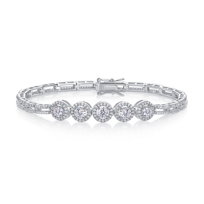 The Lumina Dainty Bracelet - 0.3 carat, set with Moissanite stones, electroplated with S925 silver and platinum.
