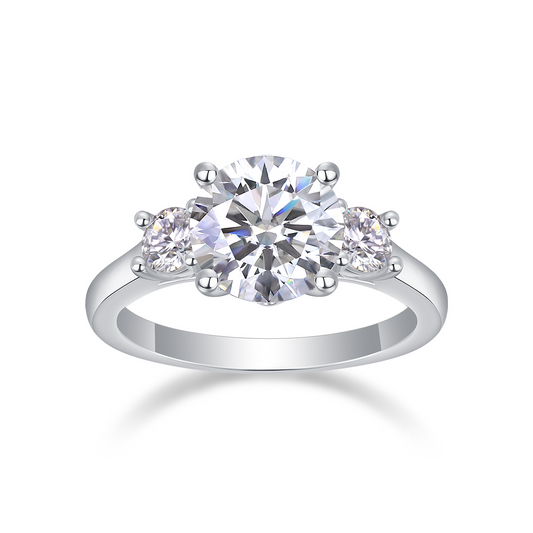 The Starlight Eternal Ring – Luxury 2-Carat Moissanite Solitaire in Gold-Plated S925 Silver